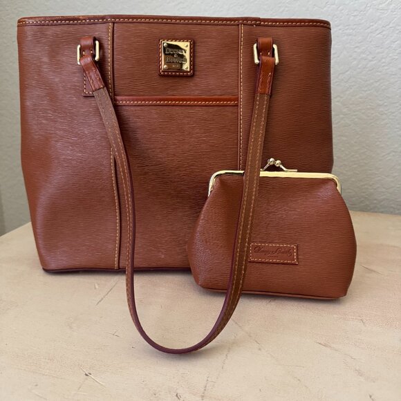 D&B Lexington Small Tote with Frame Purse Caramel - Picture 1 of 5